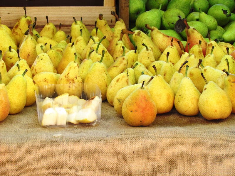 Fall baking… Apple, Pear, and Almond&nbsp;Clafoutis